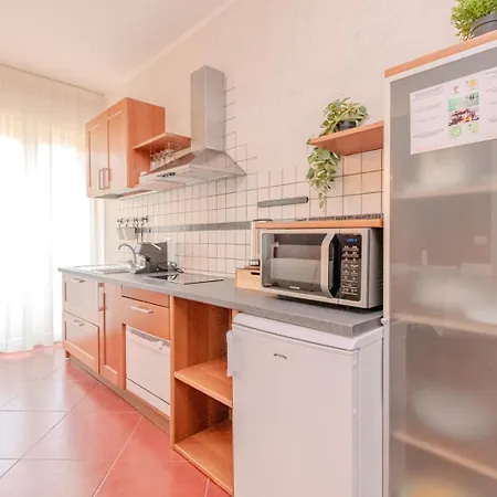 Apartment Train Station *