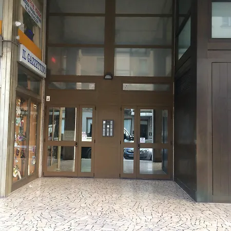 Train Station * Μέστρε