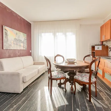 Train Station Apartment Mestre