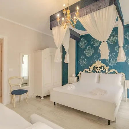 Train Station Apartment Mestre