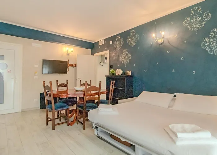 Apartment Train Station Mestre