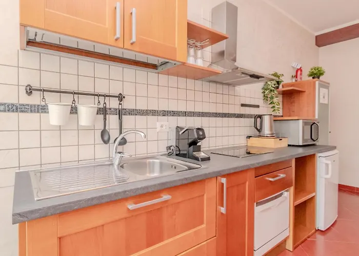 Train Station Apartment Mestre