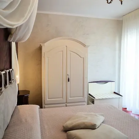 Appartement Train Station *